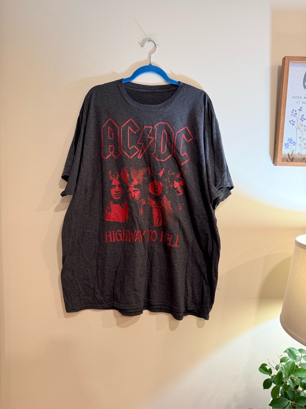 AC/DC Size XXL Black Tee with Red 'Highway to Hell' Graphic